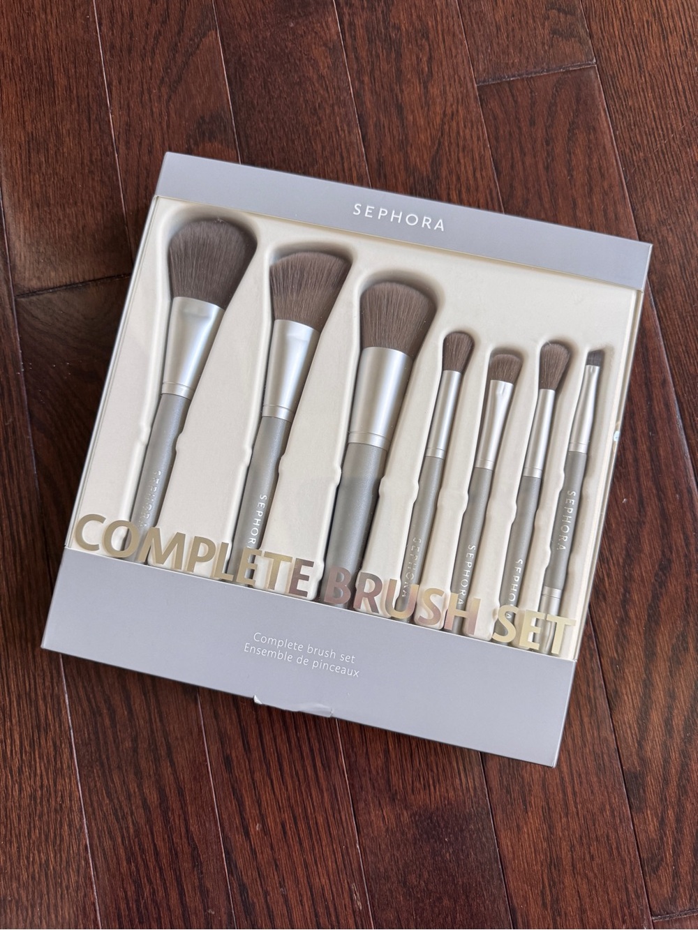 🆕 Sephora Metallic Silver Complete Brush Set - 7 piece
